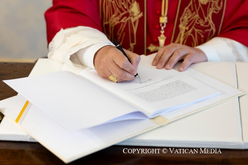 AI: Leo XIV Calls for Disarmament