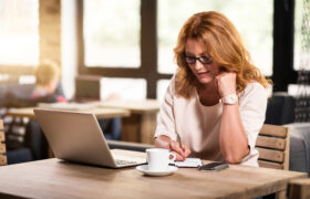 What Is Portage Salarial? A 2-Minute Guide